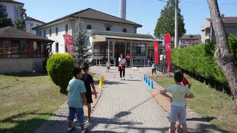Düzce’de cami bahçeleri spor sahasına dönüştü