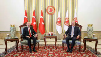 Numan Kurtulmuş liderler turunda CHP durağına geldi