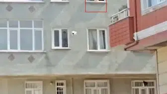 Esenler’de yürekleri ağza getiren pencere tehlikesi