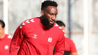 Sivasspor savunmanın sigortasıyla yola devam ediyor