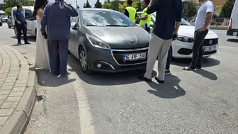 İnegöl girişinde otomobil ile motosiklet çarpıştı