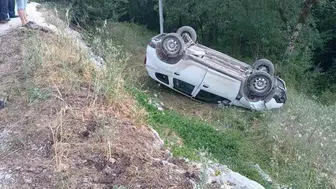 Kastamonu'da hastane dönüşü kaza 3 kişi yaralandı