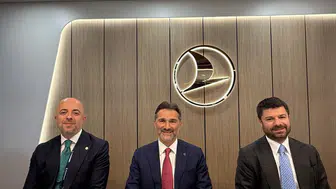 Türk Hava Yolları filosunu güçlendirmek için üç dev anlaşmaya imza attı
