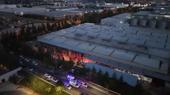 Eskişehir Organize Sanayi Bölgesi'nde gece vakti fabrika yangını