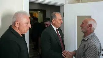 Vali Taşyapan tırmanışta hayatını kaybeden dağcının ailesine gitti