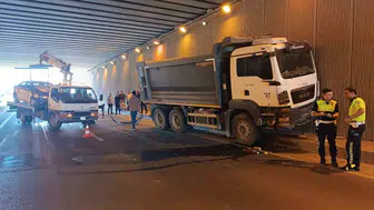 Batman'da alt geçit kazası trafiği birbirine kattı
