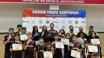 Bilecikli dövüşçülerden Karabük’te madalya yağmuru