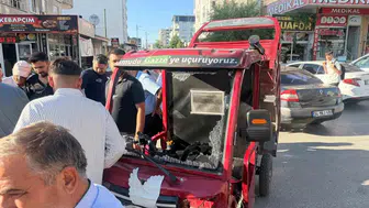 Kahta’da hastane önünde kaza Elektrikli motosiklet sürücüsü yaralandı