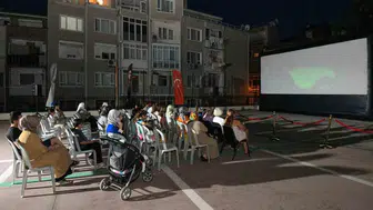 Osmangazi’de eski usul sinema keyfi geri döndü