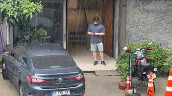 Adana'da temmuz sürprizi Kavurucu sıcaklar yerini sağanağa bıraktı