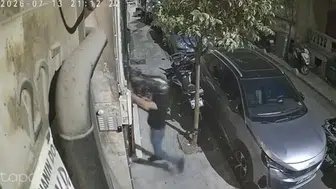 Şişli'de eski damat dehşeti Kayınpederine pencerede saldırdı