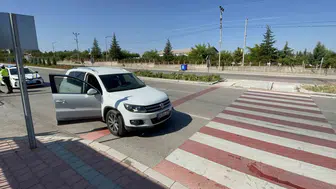 Karaman’da dikkatsizlik yaya geçidinde kazaya neden oldu?