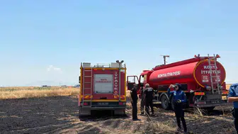 Konya’da bir sulama kablosu koptu 15 dönüm arpa kül oldu