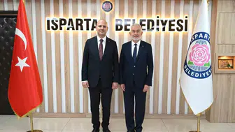 AK Parti Isparta'da yerel yönetim karnesini değerlendirdi