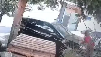 Bodrum’da yolda yürüyen kadına çarpan cip sürücüsü tutuklandı