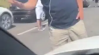 Sınır kapısında yakıt kavgası Sıra ihlali gerginliği arbedeye dönüştü