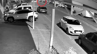 Antalya’da alkollü stajyer sürücü park halindeki araçlara daldı
