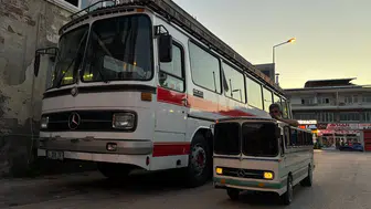 Bursa sokaklarında görenleri şaşırtan minyatür otobüs