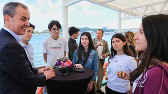 Lise öğrencileri teknolojiyle kendi girişimlerini kuruyor
