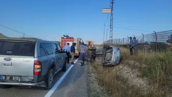 Eflani yolunda kaza iki kişi hastanelik oldu