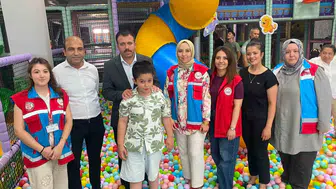 Düziçi’nde özel çocuklar karne heyecanını şenlikle kutladı