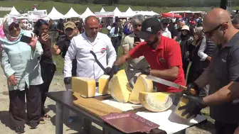 Göle’de 25 yıllık kaşar şöleni