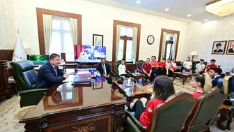 Eskişehir’in gururu sporcular valilikte ağırlandı