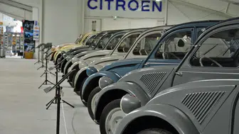Bir adamın 40 yıllık Citroen tutkusu müze oldu