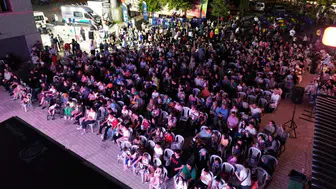 Isparta sokakları dev ekrana dönüştü