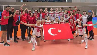 Liseli voleybolcularımız Çin’de dünya şampiyonluğu için sahaya çıkıyor