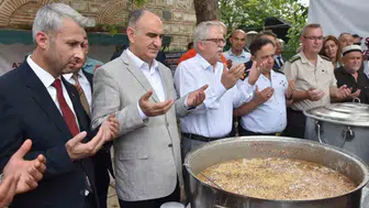 Manisa’da şehit aileleri ve gaziler için aşure buluşması