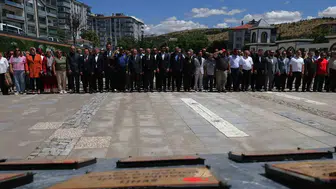 Pursaklar 15 Temmuz şehitlerini meydanda andı