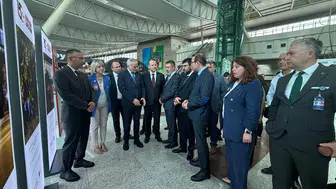Esenboğa Havalimanında 15 Temmuz direnişi fotoğraf karesi oldu