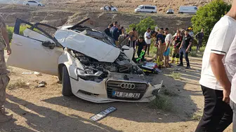 Şırnak'ta gece vakti feci kaza Dört kişi yaşam mücadelesi veriyor