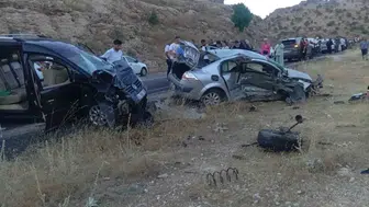 Midyat yolunda feci kaza 2 yaşındaki Yakup bebek hayatını kaybetti