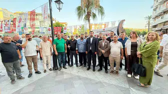 MHP Kuşadası teşkilatından Muharrem ayı ikramı