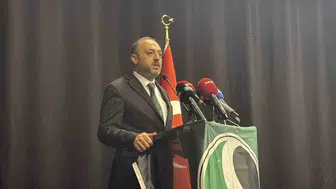 Sakaryaspor Enes Zengin ile yola devam ediyor