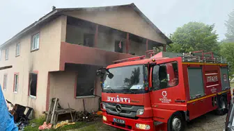 Sobayı yakıp komşuya gitti ev kül oldu