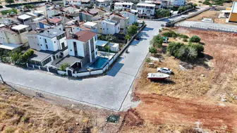 Didim Efeler Mahallesi sokaklarına yeni parke taşı döşeniyor