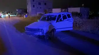 Osmaniye'de kavşakta kaza anı kameraya yansıdı