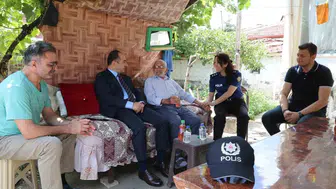 Eskişehir Emniyet Müdürü Yılmaz şehit babasının kapısını çaldı