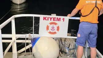 Bozcaada açıklarında mahsur kalan tekne kurtarıldı