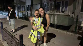 Edirneli minik kardeşlere trafik polislerinden unutulmaz sürpriz