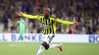 Talisca Fenerbahçe formasıyla yeni sezona golle başladı