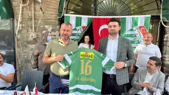 Bursaspor Başkanı Çelik rotayı Kapalıçarşı esnafına çevirdi