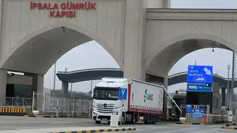 İpsala Gümrük Kapısı'nda 20 memur rüşvet operasyonuyla gözaltına alındı