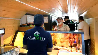 Didim’de ucuz et sırası Halk Ege Et Akbük’e geldi