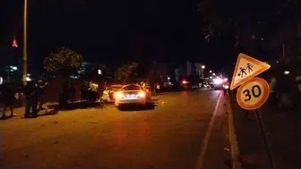 Adana Kozan'da zincirleme kaza 7 kişiyi hastanelik etti