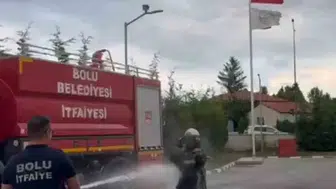 Bolu itfaiyesinde stajyer öğrenciye geleneksel sulu veda