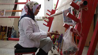 Eskişehir’de kilim tezgâhında asırlık Türkmen hikâyeleri canlanıyor